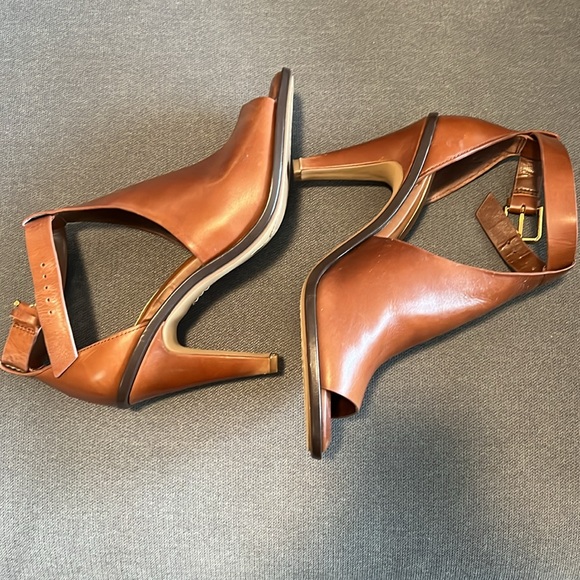 Vince Camuto brown sandals - Picture 5 of 8